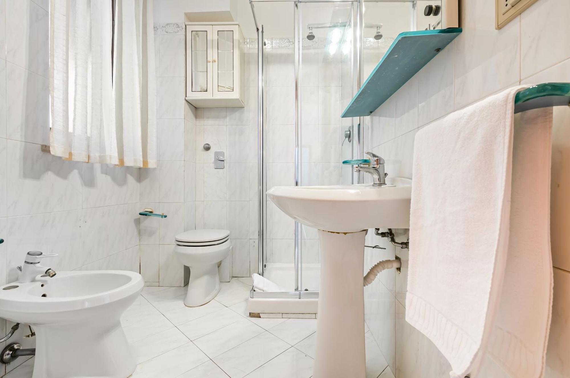 Palazzo Reale & Piazza Indipendenza Roomy Flat Palermo Exteriör bild